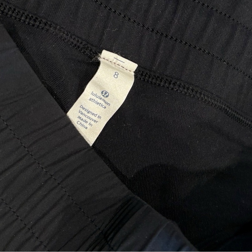 lululemon athletica *rare* Double Lined Dog Runner Pant - Picture 2 of 4